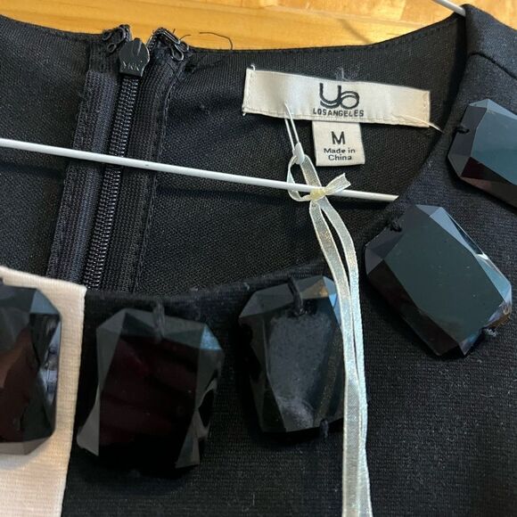 Ya brand gorgeous color block rhinestone embellished mini dress with zipper - Picture 3 of 6